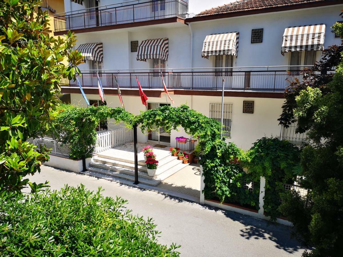 Villa Sorci Ρίμινι Εξωτερικό φωτογραφία